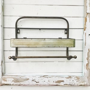 Chickenwire Paper Towel Holder, Metal Iron Shabby Chic Cottage Farmhouse Metal Shelf ,Towel Rack , Rustic Metal ,Rustic Iron, Kitchen Shelf