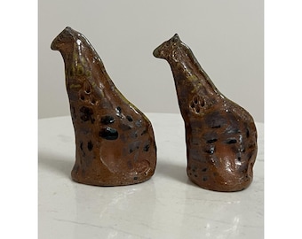Studio Pottery Handmade Giraffe Salt Pepper Shaker African Rustic Safari Vtg