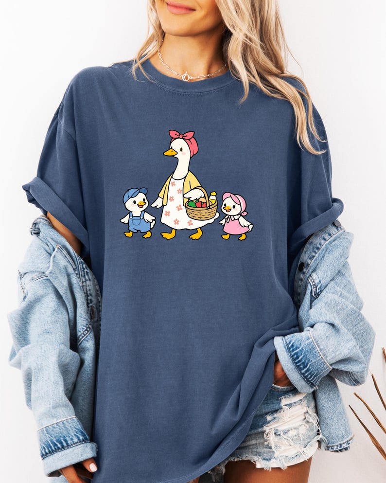 Mama Duckling Shirt: Vintage Style Cottagecore Motherhood Tee image 8