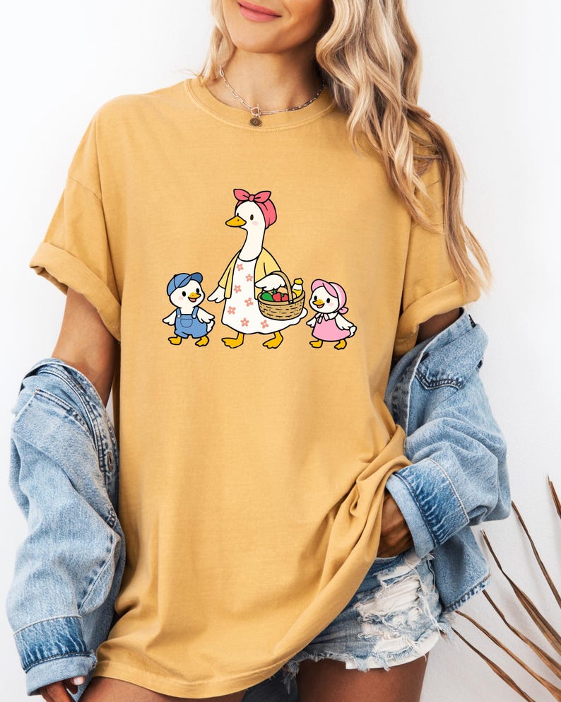 Mama Duckling Shirt: Vintage Style Cottagecore Motherhood Tee image 7