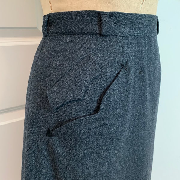 1950s  Vintage “Tailored by Evan-Picone New York “ charcoal gray wool wiggle skirt-size XS