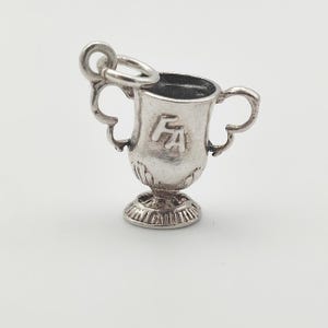 Vintage 925 Sterling Silver FA Cup Trophy Charm Football Pendant Sports Collectable Silver Jewellery Jewelry Gift