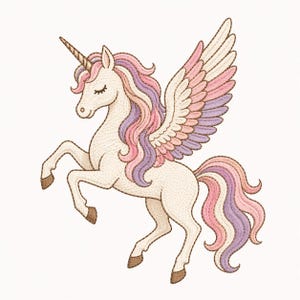 Könnte beinhalten: Eine gestickte Einhorn-Darstellung mit goldenem Horn, geschlossenen Augen und fließender rosa, lila und weißer Mähne und Schweif. Das Einhorn hat große Flügel mit rosa, lila und weißen Federn. Das Einhorn richtet sich auf.
