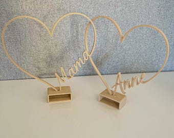 Regalo para el Día de la Madre: Corazón con la palabra "Mamá" o "Anne" impresa - Artículo decorativo