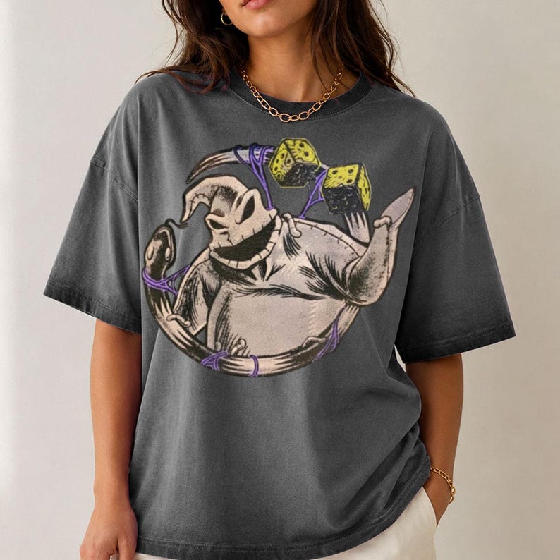 Oogie Boogie Gradient Washed Oversize T-Shirt, Nightmare Before Christmas Shirt, Disney Halloween Shirt bild 5