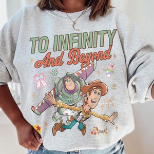 To Infinity and Beyond Buzz Lightyear Woody Comfort Color Shirt, Disney Pixar Toy Story Buzz Lightyear Tee, Family Vaction Trip 2026 bild 5