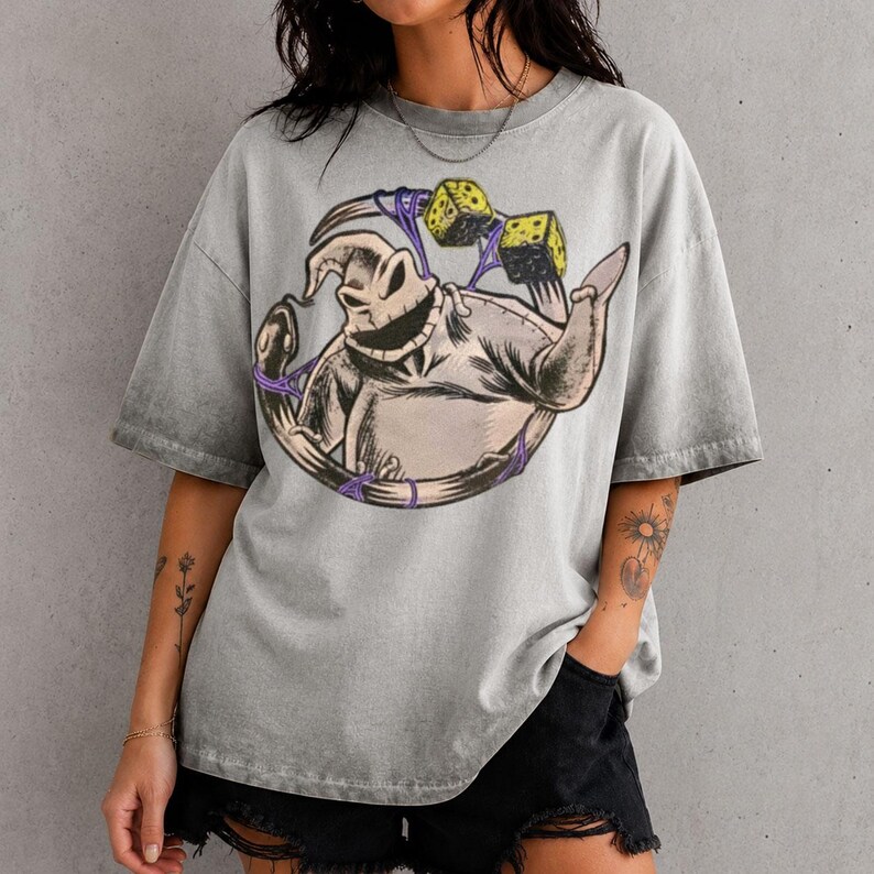 Oogie Boogie Gradient Washed Oversize T-Shirt, Nightmare Before Christmas Shirt, Disney Halloween Shirt bild 2