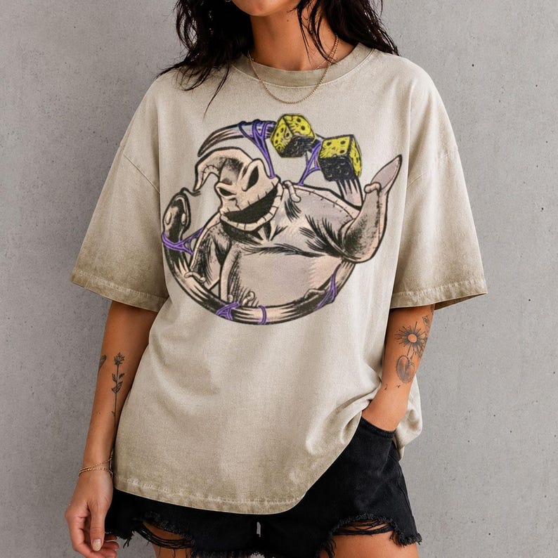 Oogie Boogie Gradient Washed Oversize T-Shirt, Nightmare Before Christmas Shirt, Disney Halloween Shirt bild 3