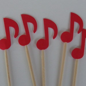 24 rode muzieknoot Prikkers - Cupcake Toppers - Feeststekkers