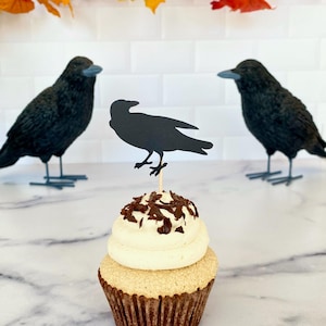 Black Raven Cupcake Toppers - Black Crow Food Picks - Halloween Cupcake ...