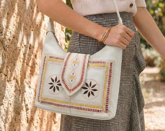 Moroccan Handmade Leather Hobo Bag with Vintage Embroidery – Artisan Shoulder Bag