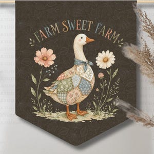 Farm Sweet Farm Goose Banner, Patchwork Cottagecore Wall Hanging, Floral Farmhouse Decor