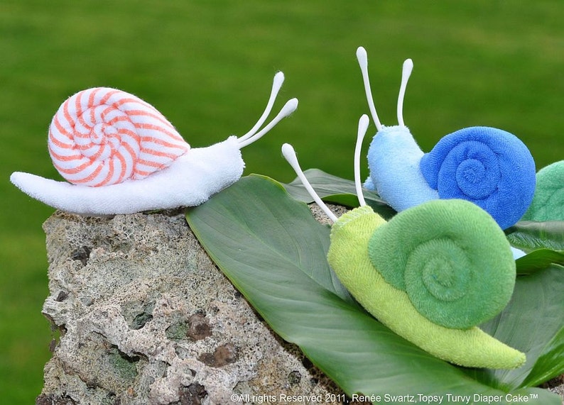 Washcloth Snail, WashAgami ™, for Diaper Cake Instructional Video image 3