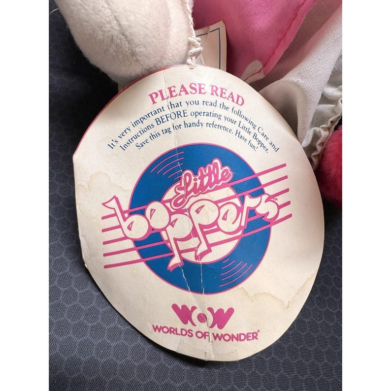 Pelúcia vintage da Minnie Mouse da Disney, de 1987, da coleção "Little Boppers" da Worlds Of Wonder. imagem 8
