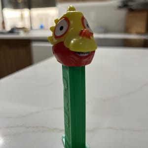 Pez candy dispensers - Etsy 日本