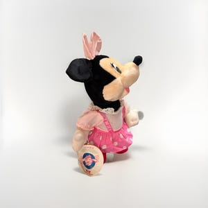 Pelúcia vintage da Minnie Mouse da Disney, de 1987, da coleção "Little Boppers" da Worlds Of Wonder. imagem 3