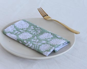 Guardanapo de algodão com estampa floral verde-sálvia | Decoração de mesa ecológica