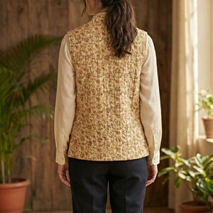 Chaqueta acolchada de algodón con estampado floral para mujer / Chaleco indio sin mangas / Chaqueta étnica hecha a mano imagen 3