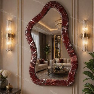 ロッソ・レヴァント大理石ミラー、不規則な波型ウォールミラー、深紅の天然石フレーム、オーガニック形状の高級ミラー、手作りミラー装飾