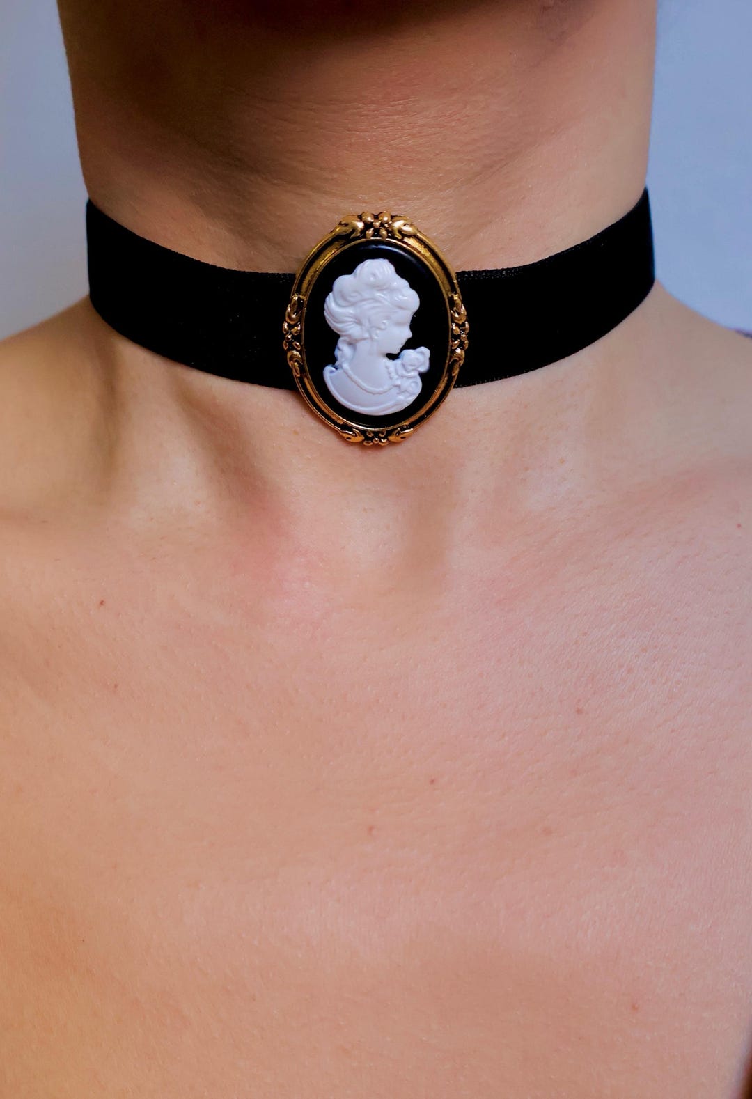 Velvet Gothic Choker 20MM – Victorian Cameo Pendant Necklace - Etsy