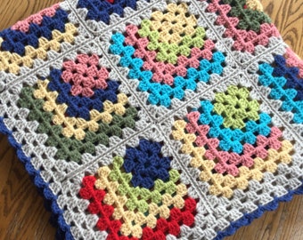 New crocheted baby or lap afghan