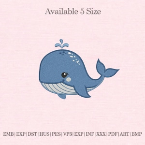 Puede incluir: Una taza de cerámica blanca con un asa negra y el texto "But First, Coffee" en negro, con una fuente de estilo manuscrito. La taza está sobre una superficie blanca.