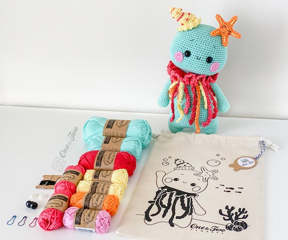 Rainbow the Amigurumi Jellyfish - Crochet Pattern ~ Crafty Kitty