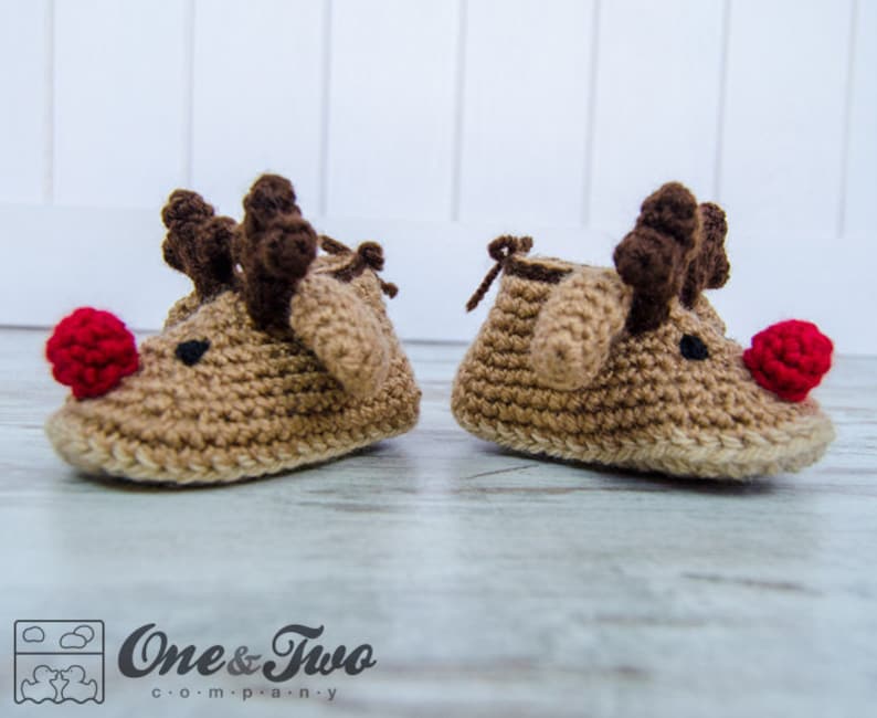 Reindeer Booties PDF Crochet Pattern Baby sizes 0-3, 3-6, 6-12 months Shoes Baby Newborn Slippers image 2