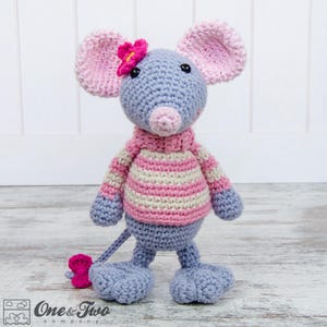 Amigurumi Pattern - Mouse PDF Crochet Pattern - Tutorial Digital Download DIY - Emily the Mouse Amigurumi - Plush Toy - Make Your Self