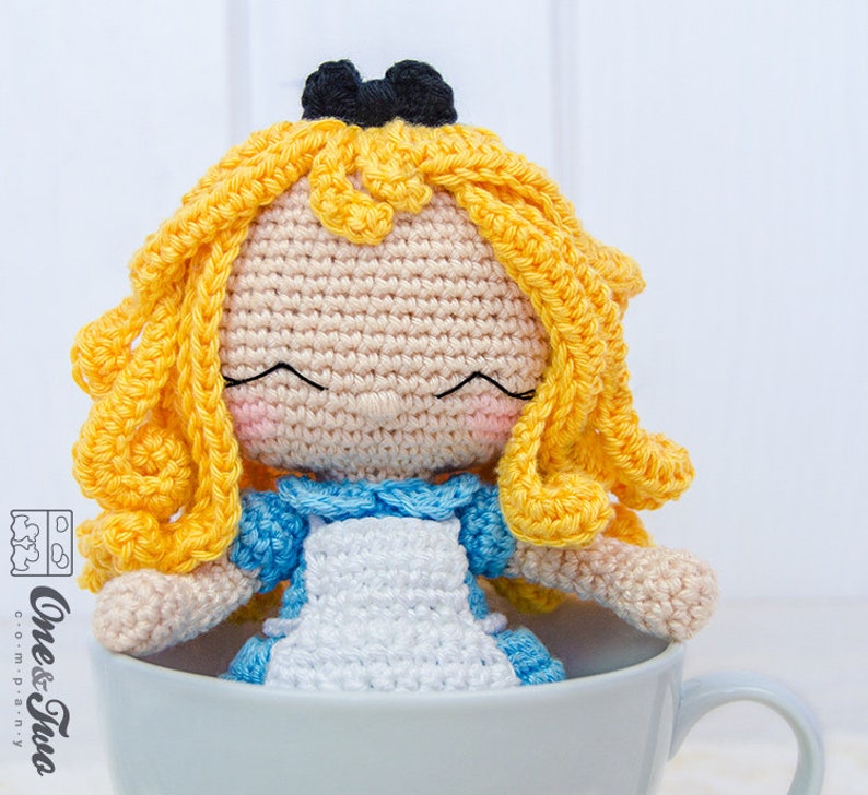 Amigurumi Pattern Girl PDF Crochet Pattern Tutorial Digital Download DIY Alice in Wonderland Amigurumi Toy image 3