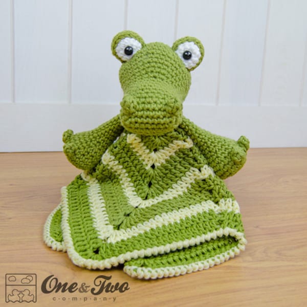 Lovey Crochet Pattern - Crocodile PDF Security Blanket - Tutorial Digital Download DIY -  Crocodile Lovey - Dou Dou - Baby Toy