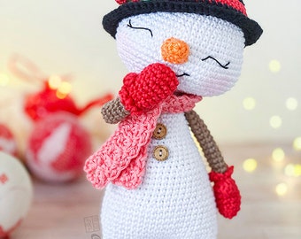 Amigurumi Pattern - Snowgirl PDF Crochet Pattern - Tutorial Digital Download DIY - Anna the Snowgirl Amigurumi - Toy