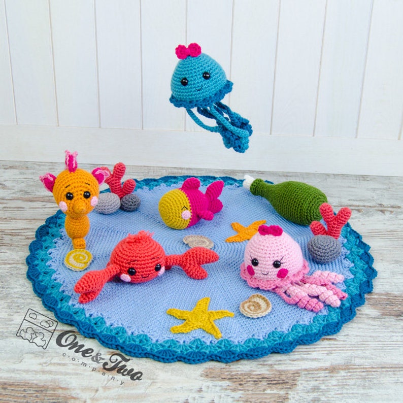 Amigurumi Pattern Crab Seahorse Fish PDF Crochet Pattern Tutorial Digital Download DIY Adventure under the Sea Playset Plush Toy image 1