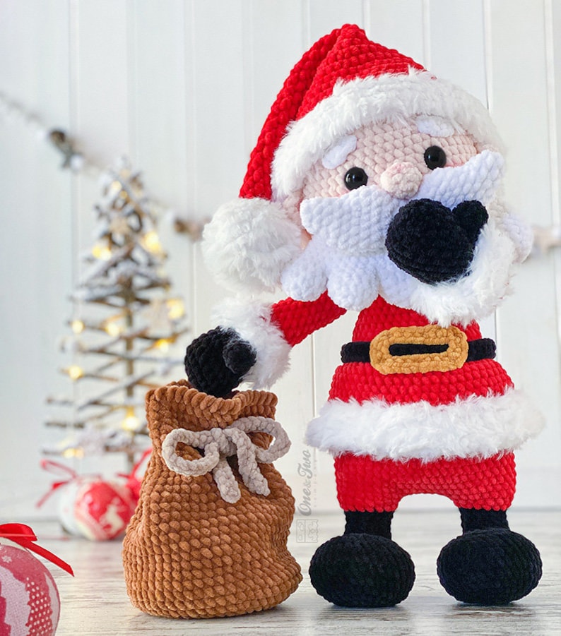 Crochet PATTERN Noel the Santa Amigurumi Soft Toy Christmas Plushie Pattern image 6