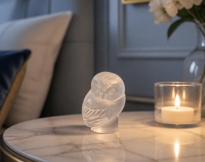Vintage Lalique frosted glass Hibou Chouette owl paperweight-3.5” x 2”