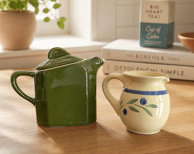Vintage MCM individual teapot and creamer, 1940s