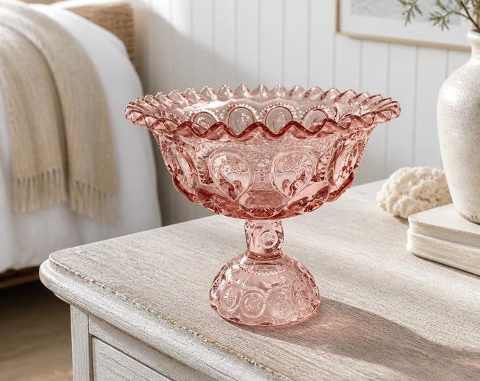 Vintage L E Smith APG pink “Moon & Stars” pedestal compote 7” x 8”