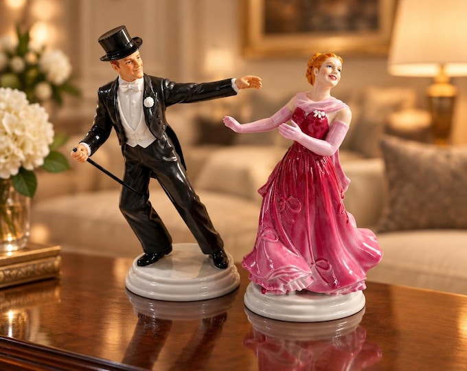 Vintage Avon 1984 “Images of Hollywood” Fred Astair & Ginger Rogers porcelain figurines
