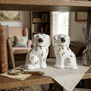 Staffordshire dog figurine - Etsy 日本