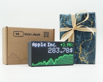 Cadeau pour commerçant et investisseur — Crypto ticker LED | Affichage du prix du WiFi en direct | Cadeau de bureau fait main pour lui