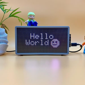 tickr.desk DevKit – Display a matrice di LED RGB 64×32 / ESP32 / USB-C / Maker e sviluppatore