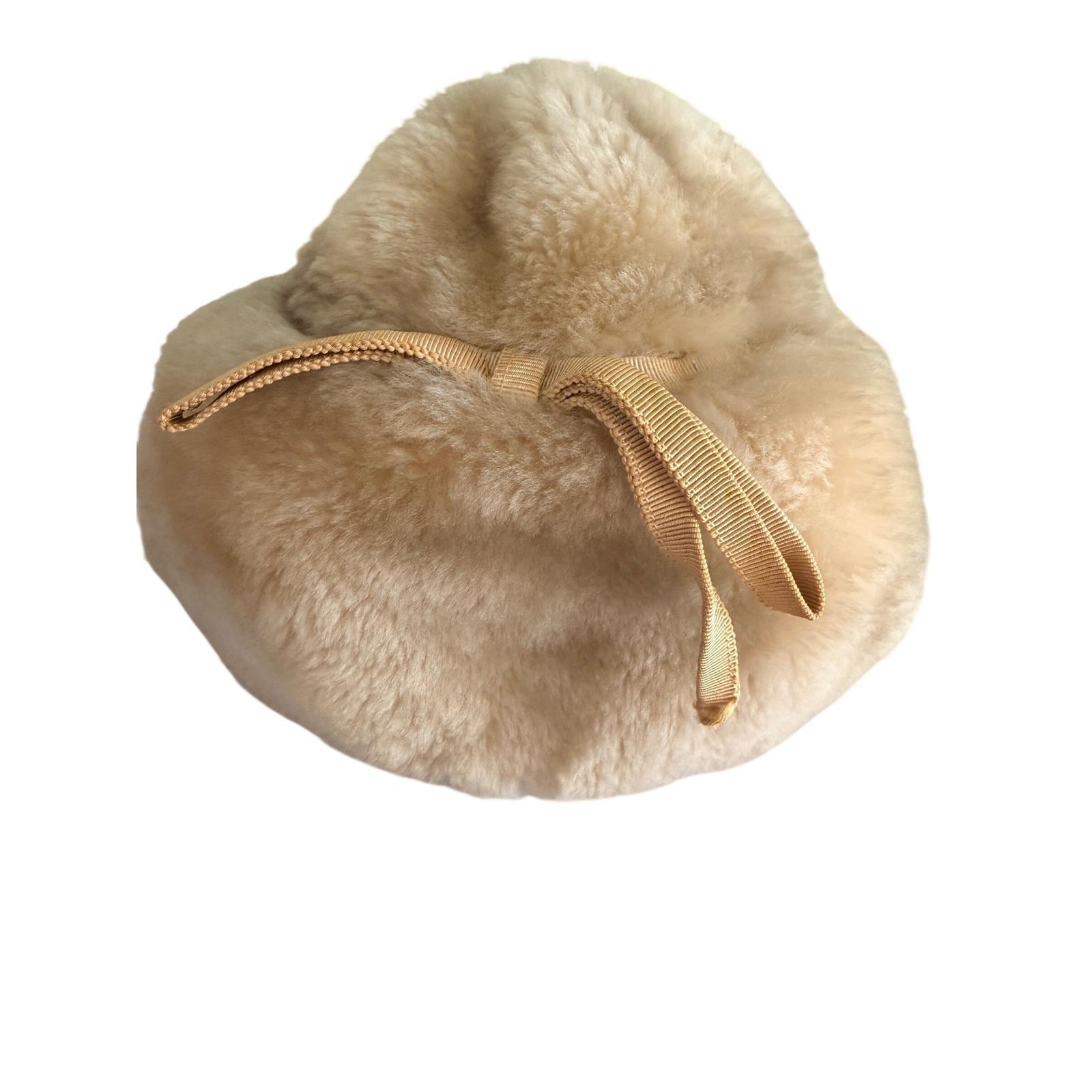 Vintage Saks Fifth Avenue Millinery Salon Vintage Fur Hat  display picture 2
