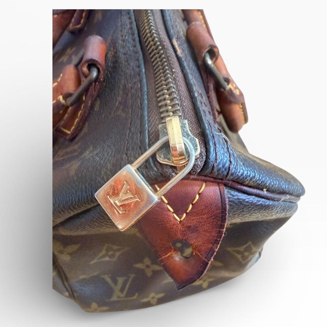 Louis Vuitton Speedy 25, foto 4 di 5