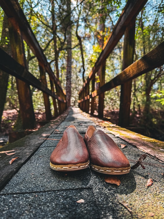 Men's Handmade Leather Loafers: Walnut Brown Zero Drop Slip-Ons