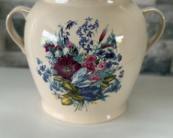 Vintage Home and Garden Party Stoneware Floral Splendor Crock Handles and Lid 2005