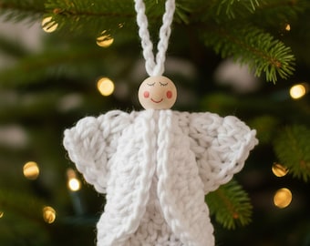 Patrón fácil de adorno de ángel a crochet • Adorno navideño para principiantes en PDF
