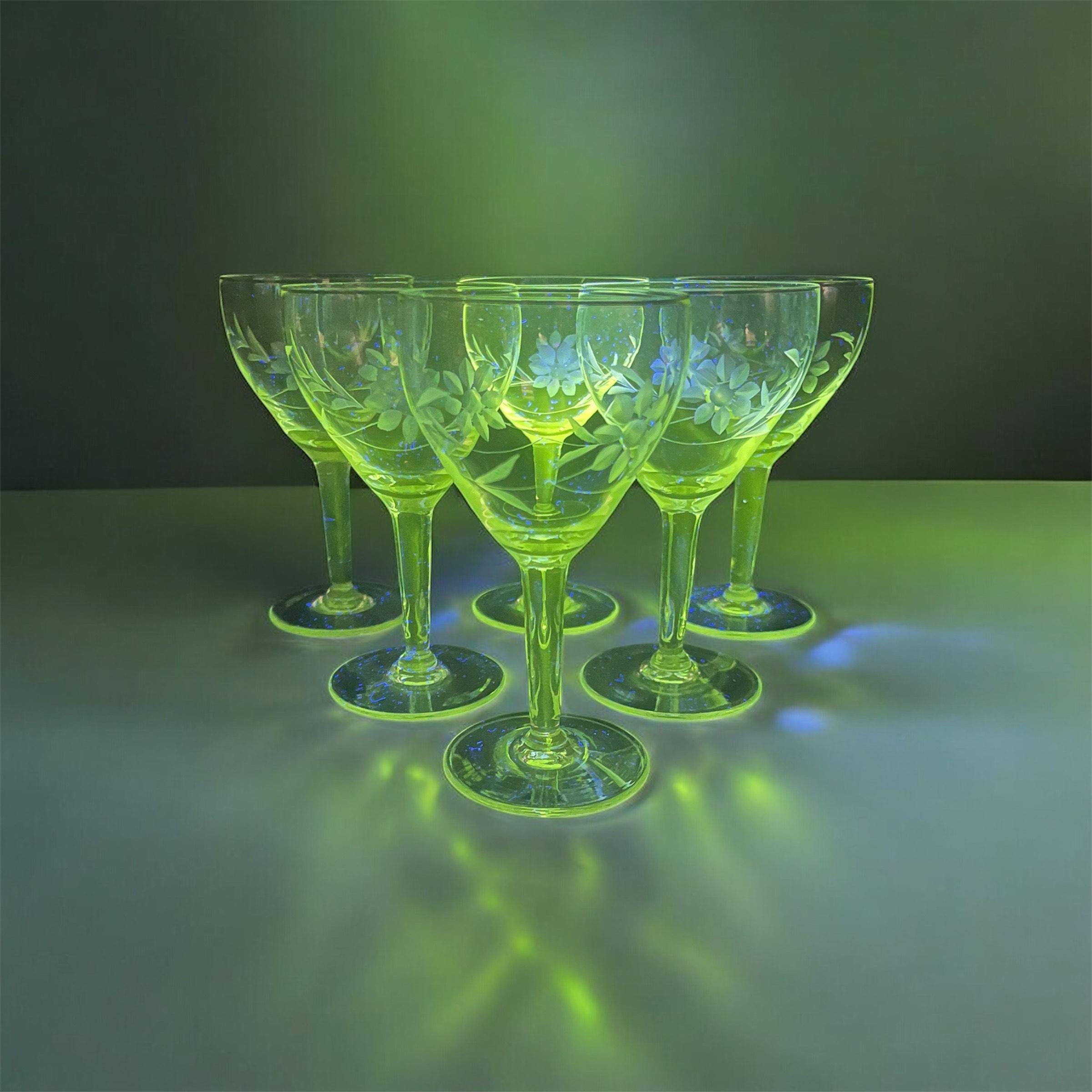 Uranium glass christmas gift - Etsy 日本