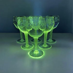Set of 6 Vintage Uranium Glass Liqueur Glasses, 100 ml, Floral Etched Stemware