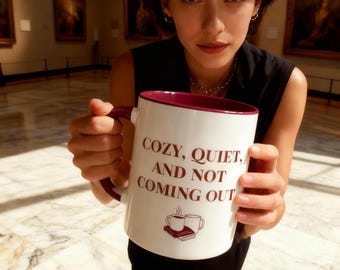 Taza acogedora, tranquila y sin salida / Taza con humor para introvertidos / Taza de café para personas hogareñas / Regalo para introvertidos
