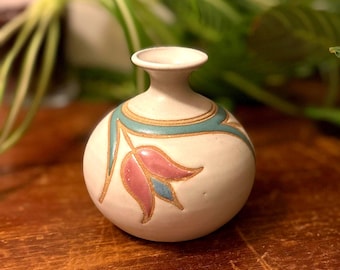 Vintage Marcy Mayforth Incised Flowers Bud Vase